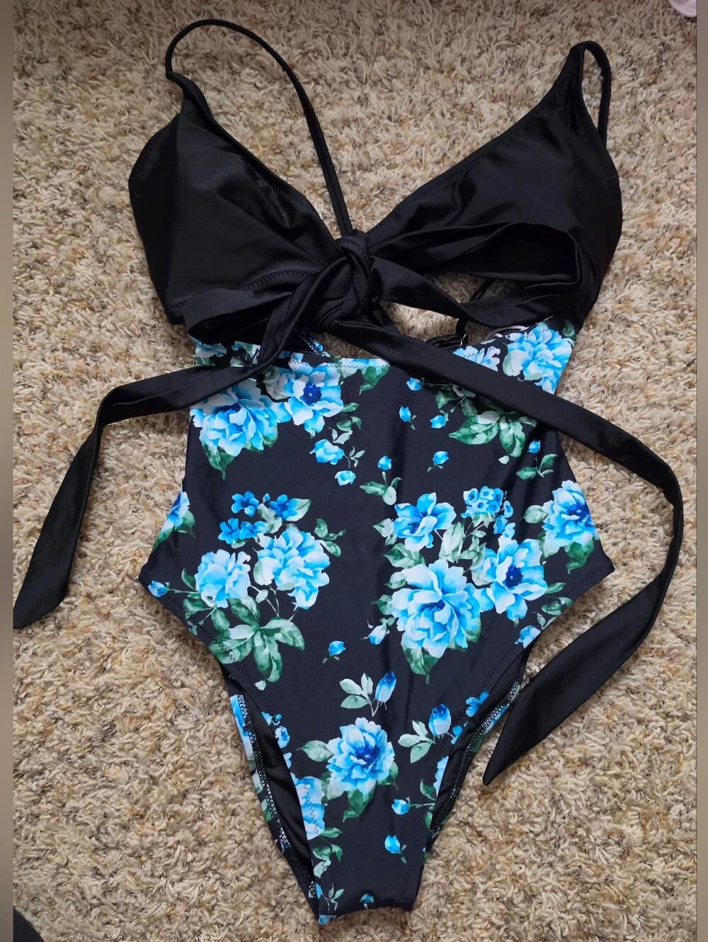 NWT Cupshe Elf Story Cross One-Piece Swimsuit with Blue-Green Floral Print MED